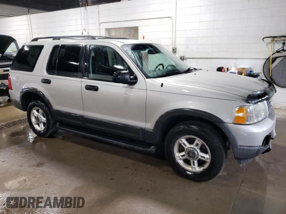 2003 Ford Explorer XLT z VIN 1FMZU73K03ZA66531, wystawiony jako Copart lot #61085955 z przebiegiem 225 514 mil mil oraz Szkoda całkowita • Salvage title. Historia ofert i sprzedaży dostępna na DreamBid. Obrazek 4.