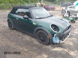 2016 MINI Convertible with VIN WMWWG5C51G3C19231, listed as a IAAI auction lot 42246342 with 93,876 mi miles and . Bid and sale history available at DreamBid. Image 1.