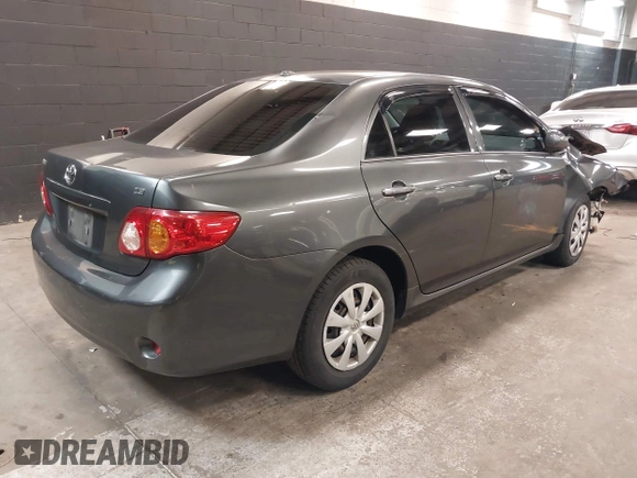 2010 Toyota Corolla z VIN 1NXBU4EE1AZ377922, wystawiony jako IAAI lot #41892589 z przebiegiem 103 178 mil mil oraz . Historia ofert i sprzedaży dostępna na DreamBid. Obrazek 4.