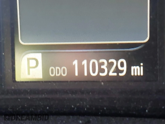 2015 Toyota Sienna SE with VIN 5TDXK3DC4FS658148, listed as a IAAI auction lot 41601341 with 110,329 mi miles. Bid and sale history available at carsss.com. Image 15.