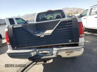 1999 Ford F-250 XL with VIN 1FTNX21S2XEC45408, listed as a Copart auction lot 74401994 with 159,716 mi miles and Clean title. Bid and sale history available at DreamBid. Image 6.
