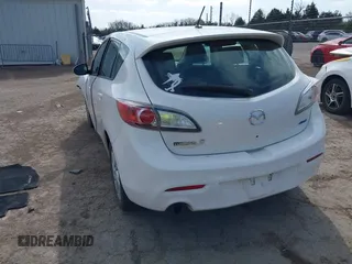 2013 Mazda 3 i Touring with VIN JM1BL1L72D1781733, listed as a IAAI auction lot 41903733 with 138,286 mi miles and . Bid and sale history available at carsss.com. Image 3.