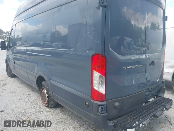 2020 Ford Transit Cargo with VIN 1FTBR3X84LKA48072, listed as a IAAI auction lot 41766524 with 41,984 mi miles. Bid and sale history available at carsss.com. Image 3.