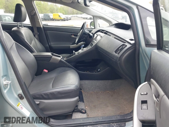 2013 Toyota Prius One with VIN JTDKN3DU8D1657850, listed as a IAAI auction lot 42209001 with 238,243 mi miles and . Bid and sale history available at DreamBid. Image 5.