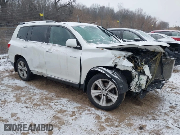 2012 Toyota Highlander Limited with VIN 5TDDK3EH1CS150230, listed as a IAAI auction lot 41227542 with 205,232 mi miles. Bid and sale history available at carsss.com. Image 1.