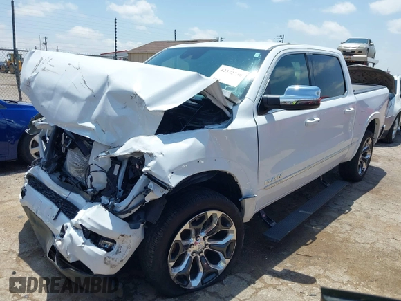 2024 Ram 1500 Limited z VIN 1C6SRFHTXRN208717, wystawiony jako IAAI lot #42372730 z przebiegiem 5 872 mil mil oraz . Historia ofert i sprzedaży dostępna na DreamBid. Obrazek 17.