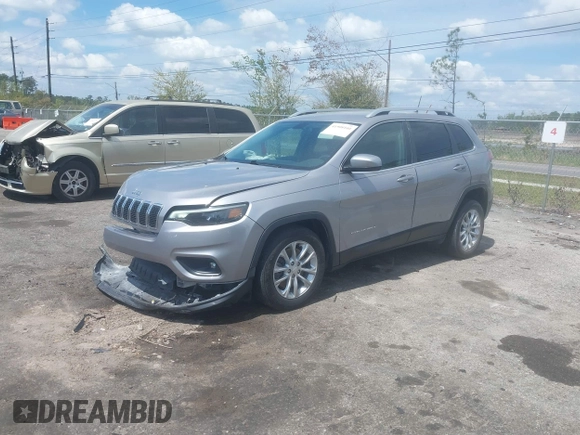 2019 Jeep Cherokee Latitude with VIN 1C4PJLCB7KD114583, listed as a IAAI auction lot 41908161 with 42,286 mi miles. Bid and sale history available at carsss.com. Image 2.