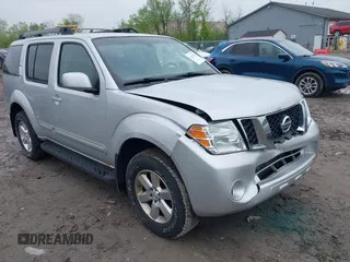 2012 Nissan Pathfinder SV z VIN 5N1AR1NB4CC639765, wystawiony jako IAAI lot #42205833 z przebiegiem 155 148 mil mil oraz . Historia ofert i sprzedaży dostępna na DreamBid. Obrazek 1.