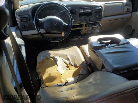 2005 Ford F-350 XL с VIN 1FTWW32P25EA98589, выставлен на аукционе Copart как лот 46894705 с пробегом 256 232 миль миль и Списание • Salvage title. История ставок и продаж доступна на DreamBid. Изображение 8.