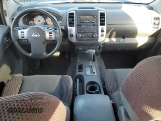 2012 Nissan Frontier Pro-4X z VIN 1N6AD0EV4CC436556, wystawiony jako Copart lot #83876764 z przebiegiem 111 224 mil mil oraz Szkoda całkowita • Salvage title. Historia ofert i sprzedaży dostępna na DreamBid. Obrazek 8.