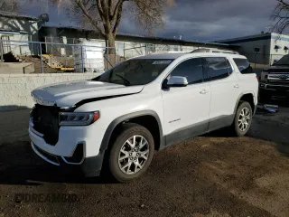 2020 GMC Acadia SLT z VIN 1GKKNUL46LZ197101, wystawiony jako Copart lot #43571605 z przebiegiem 82 032 mil mil oraz Szkoda całkowita • Salvage title. Historia ofert i sprzedaży dostępna na DreamBid. Obrazek 1.