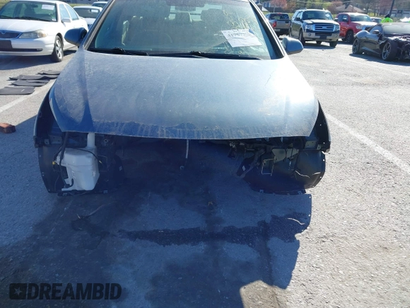 2016 Hyundai Sonata SE z VIN 5NPE24AF1GH268000, wystawiony jako IAAI lot #41757358 z przebiegiem Nie podano mil oraz . Historia ofert i sprzedaży dostępna na DreamBid. Obrazek 6.