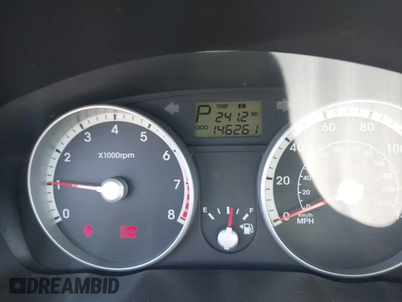 2009 Hyundai Accent Auto GLS with VIN KMHCN46C39U298942, listed as a IAAI auction lot 42562029 with 146,261 mi miles and . Bid and sale history available at DreamBid. Image 7.