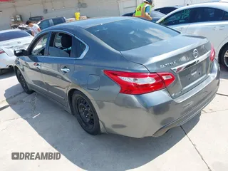2017 Nissan Altima SV with VIN 1N4AL3AP7HC220535, listed as a IAAI auction lot 42422035 with 102,346 mi miles and . Bid and sale history available at DreamBid. Image 3.