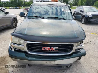2002 GMC Yukon SLE with VIN 1GKEC13Z22R152796, listed as a Copart auction lot 55330344 with 337,318 mi miles and Salvage Title. Bid and sale history available at carsss.com. Image 5.