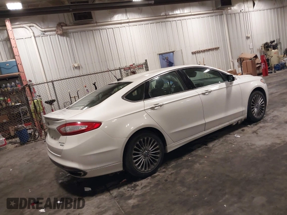 2013 Ford Fusion Titanium with VIN 3FA6P0K96DR123542, listed as a IAAI auction lot 41630275 with 140,698 mi miles. Bid and sale history available at carsss.com. Image 4.