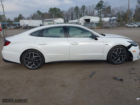 2021 Hyundai Sonata N Line with VIN 5NPEK4JC6MH110611, listed as a IAAI auction lot 41656490 with 52,061 mi miles. Bid and sale history available at carsss.com. Image 13.