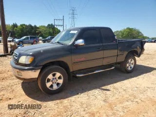 2002 Toyota Tundra SR5 with VIN 5TBRN34182S310211, listed as a Copart auction lot 51939535 with 225,058 mi miles and Salvage Title. Bid and sale history available at DreamBid. Image 1.