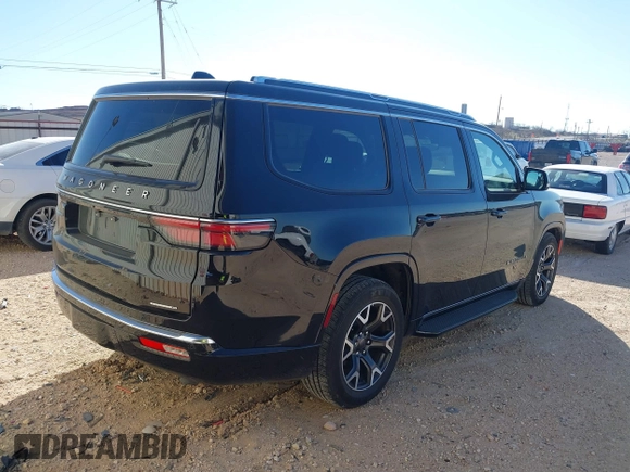 2024 Jeep Wagoneer Series III with VIN 1C4SJVDP5RS174884, listed as a IAAI auction lot 41820669 with 20,173 mi miles and . Bid and sale history available at DreamBid. Image 4.