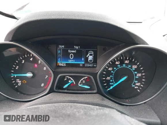 2014 Ford Escape SE with VIN 1FMCU0G99EUC38074, listed as a IAAI auction lot 42001227 with 209,467 mi miles. Bid and sale history available at carsss.com. Image 7.