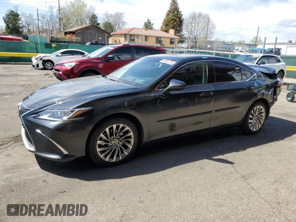 2019 Lexus ES 300h z VIN 58AB21B11KU003746, wystawiony jako Copart lot #53684735 z przebiegiem 260 469 mil mil oraz Szkoda całkowita • Salvage title. Historia ofert i sprzedaży dostępna na DreamBid. Obrazek 1.