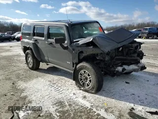 2008 Hummer H3 SUV with VIN 5GTEN13E988177642, listed as a Copart auction lot 84815404 with 151,096 mi miles and Salvage Title. Bid and sale history available at DreamBid. Image 12.