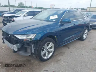 2021 Audi Q8 Prestige z VIN WA1CVBF11MD022043, wystawiony jako IAAI lot #41948487 z przebiegiem 35 738 mil mil oraz . Historia ofert i sprzedaży dostępna na DreamBid. Obrazek 2.