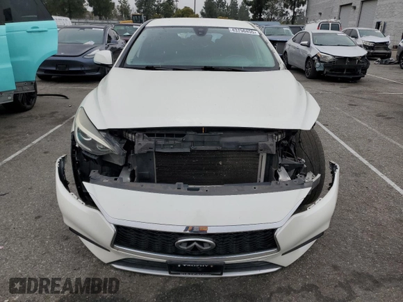 2017 Infiniti QX30 Sport with VIN SJKCH5CP1HA039582, listed as a Copart auction lot 43750455 with 72,068 mi miles and Salvage title. Bid and sale history available at DreamBid. Image 5.