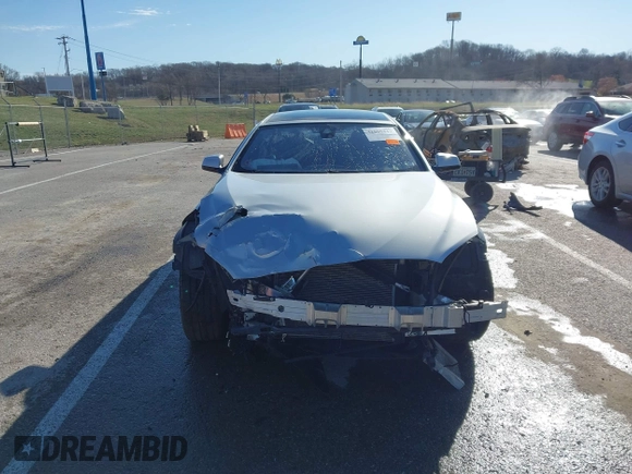 2015 BMW 6 Series 640i xDrive with VIN WBA6B8C52FD453433, listed as a IAAI auction lot 41805317 with 138,685 mi miles and . Bid and sale history available at carsss.com. Image 12.