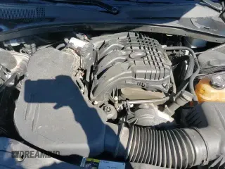 2019 Chrysler 300 Limited с VIN 2C3CCAKG7KH690885, выставлен на аукционе Copart как лот 87236465 с пробегом 75 232 миль миль и Списание • Salvage title. История ставок и продаж доступна на DreamBid. Изображение 16.