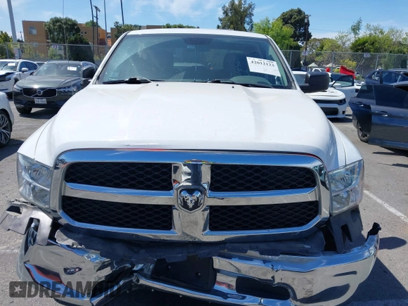 2022 Ram 1500 SLT z VIN 1C6RR6LG0NS185906, wystawiony jako IAAI lot #42012123 z przebiegiem 63 944 mil mil oraz . Historia ofert i sprzedaży dostępna na DreamBid. Obrazek 13.