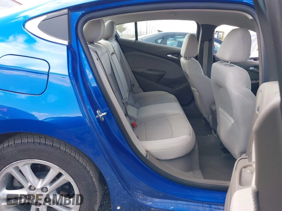2017 Chevrolet Cruze LT with VIN 1G1BE5SM2H7112480, listed as a IAAI auction lot 41989902 with 76,524 mi miles and . Bid and sale history available at DreamBid. Image 8.