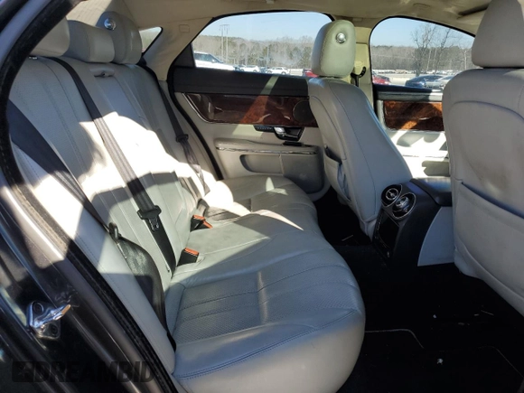 2012 Jaguar XJ with VIN SAJWA1CB1CLV31450, listed as a Copart auction lot 46883875 with 150,268 mi miles and Salvage Title. Bid and sale history available at DreamBid. Image 10.