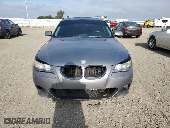 2008 BMW 5 Series 550i z VIN WBANW53598CT48590, wystawiony jako Copart lot #56258785 z przebiegiem 198 279 mil mil oraz Szkoda całkowita • Salvage title. Historia ofert i sprzedaży dostępna na DreamBid. Obrazek 5.