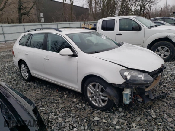 2010 Volkswagen Jetta TDI z VIN 3VWPL7AJ0AM621305, wystawiony jako Copart lot #48145885 z przebiegiem 154 683 mil mil oraz Tytuł czysty. Historia ofert i sprzedaży dostępna na DreamBid. Obrazek 4.
