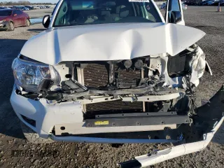 2015 Toyota Tacoma with VIN 5TFLU4EN9FX127195, listed as a Copart auction lot 41860035 with 127,078 mi miles and Salvage Title. Bid and sale history available at DreamBid. Image 11.