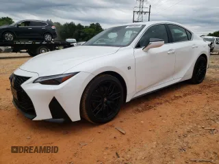 2023 Lexus IS 350 F Sport z VIN JTHGZ1E23P5031565, wystawiony jako Copart lot #56926885 z przebiegiem 1049 mil mil oraz Szkody całkowita. Historia ofert i sprzedaży dostępna na DreamBid. Obrazek 1.