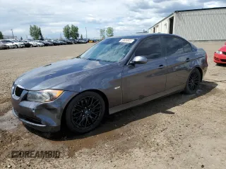 2007 BMW 3 Series 328i z VIN WBAVA33547KX75862, wystawiony jako Copart lot #59608905 z przebiegiem 271 507 mil mil oraz Szkoda całkowita • Salvage title. Historia ofert i sprzedaży dostępna na DreamBid. Obrazek 1.