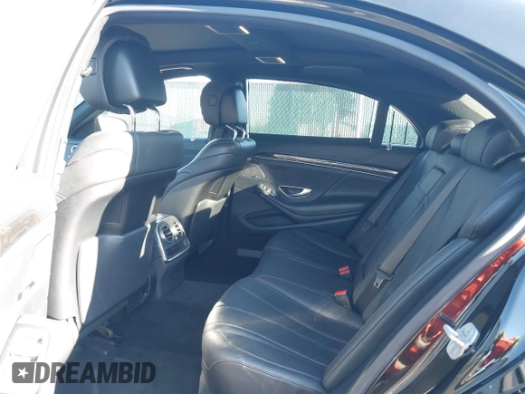 2015 Mercedes-Benz S-Class S 550 with VIN WDDUG8CB3FA077236, listed as a IAAI auction lot 41193044 with 98,612 mi miles. Bid and sale history available at carsss.com. Image 8.
