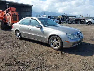 2004 Mercedes-Benz E-Class 5.0L with VIN WDBUF70J04A521526, listed as a IAAI auction lot 41524822 with 0 mi miles. Bid and sale history available at carsss.com. Image 1.