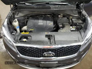 2018 Kia Sorento EX z VIN 5XYPHDA58JG422604, wystawiony jako Copart lot #60475255 z przebiegiem 100 018 mil mil oraz Szkoda całkowita • Salvage title. Historia ofert i sprzedaży dostępna na DreamBid. Obrazek 12.