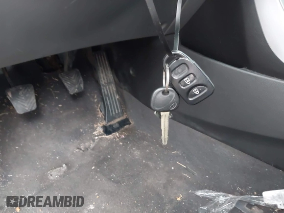 2013 Hyundai Elantra Limited с VIN 5NPDH4AE3DH399636, выставлен на аукционе IAAI как лот 41869661 с пробегом 130 132 миль миль и . История ставок и продаж доступна на DreamBid. Изображение 11.