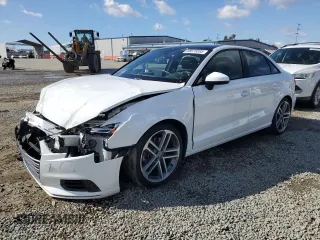 2020 Audi A3 Sedan Premium with VIN WAUAUGFF7LA102016, listed as a Copart auction lot 48075595 with 28,961 mi miles and Salvage Title. Bid and sale history available at carsss.com. Image 1.