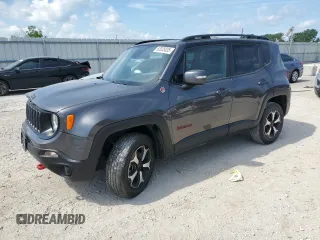 2019 Jeep Renegade Trailhawk with VIN ZACNJBC10KPK59813, listed as a Copart auction lot 62035035 with 105,671 mi miles and Salvage title. Bid and sale history available at DreamBid. Image 1.