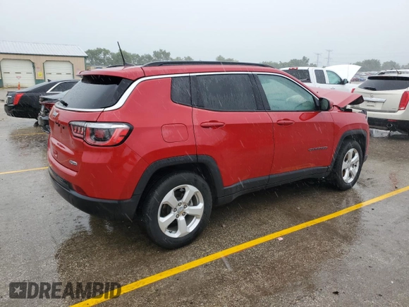 2019 Jeep Compass Latitude with VIN 3C4NJCBB0KT613695, listed as a Copart auction lot 61493135 with 103,602 mi miles and Salvage title. Bid and sale history available at DreamBid. Image 3.