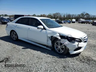 2015 Mercedes-Benz E-Class E 350 Sport with VIN WDDHF5KB9FB083802, listed as a Copart auction lot 48958115 with 187,011 mi miles and Salvage Title. Bid and sale history available at carsss.com. Image 4.