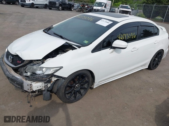 2014 Honda Civic Si z VIN 2HGFB6E58EH704379, wystawiony jako IAAI lot #42173086 z przebiegiem 146 651 mil mil oraz . Historia ofert i sprzedaży dostępna na DreamBid. Obrazek 18.