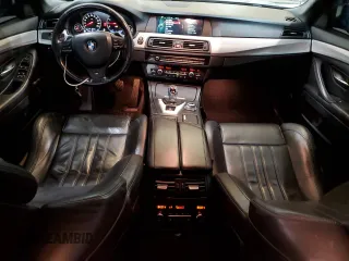 2013 BMW M5 z VIN WBSFV9C5XDC772672, wystawiony jako Copart lot #53732175 z przebiegiem 83 665 mil mil oraz Tytuł czysty. Historia ofert i sprzedaży dostępna na DreamBid. Obrazek 8.