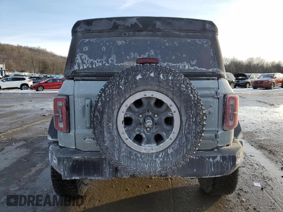 2021 Ford Bronco with VIN 1FMDE5DH7MLA94877, listed as a Copart auction lot 42676505 with 43,918 mi miles and Salvage title. Bid and sale history available at DreamBid. Image 6.