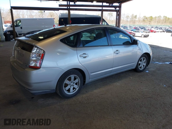 2009 Toyota Prius with VIN JTDKB20U293472505, listed as a IAAI auction lot 41988240 with 147,021 mi miles. Bid and sale history available at carsss.com. Image 4.